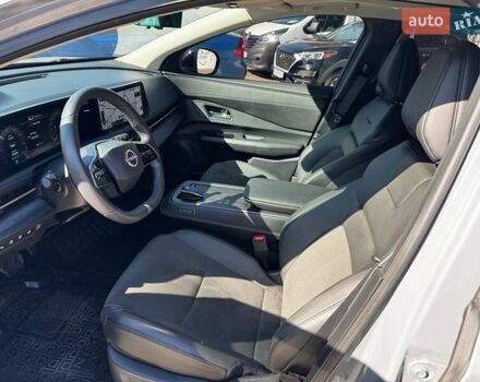 Серый Ниссан Ariya, объемом двигателя 0 л и пробегом 4 тыс. км за 31999 $, фото 1 на Automoto.ua