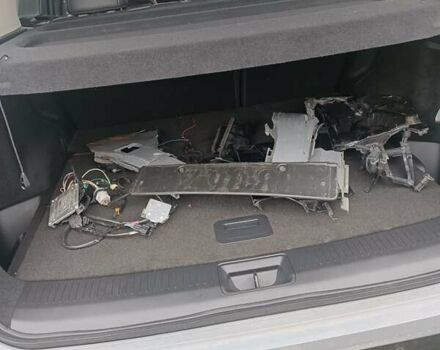 Серый Ниссан Ariya, объемом двигателя 0 л и пробегом 28 тыс. км за 17500 $, фото 23 на Automoto.ua