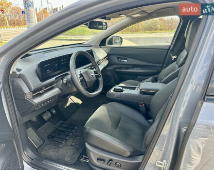 Сірий Ніссан Ariya, об'ємом двигуна 0 л та пробігом 3 тис. км за 28000 $, фото 10 на Automoto.ua