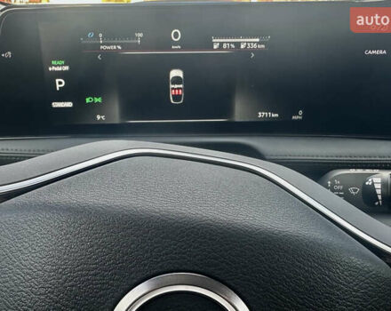 Сірий Ніссан Ariya, об'ємом двигуна 0 л та пробігом 3 тис. км за 28000 $, фото 9 на Automoto.ua