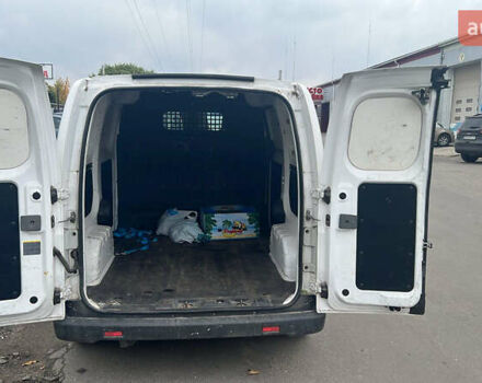 Белый Ниссан e-NV200, объемом двигателя 0 л и пробегом 158 тыс. км за 8500 $, фото 2 на Automoto.ua