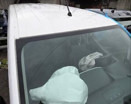 Белый Ниссан e-NV200, объемом двигателя 0 л и пробегом 31 тыс. км за 4800 $, фото 11 на Automoto.ua