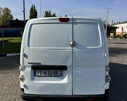 Белый Ниссан e-NV200, объемом двигателя 0 л и пробегом 48 тыс. км за 10500 $, фото 5 на Automoto.ua