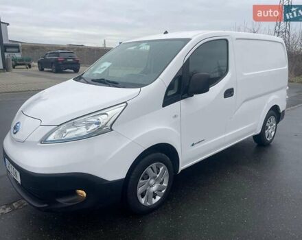 Белый Ниссан e-NV200, объемом двигателя 0 л и пробегом 5 тыс. км за 10500 $, фото 6 на Automoto.ua