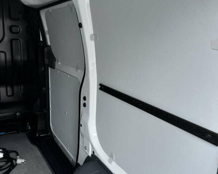 Білий Ніссан e-NV200, об'ємом двигуна 0 л та пробігом 32 тис. км за 13700 $, фото 22 на Automoto.ua