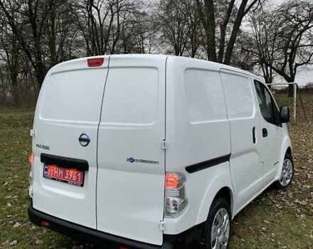 Білий Ніссан e-NV200, об'ємом двигуна 0 л та пробігом 92 тис. км за 12500 $, фото 29 на Automoto.ua