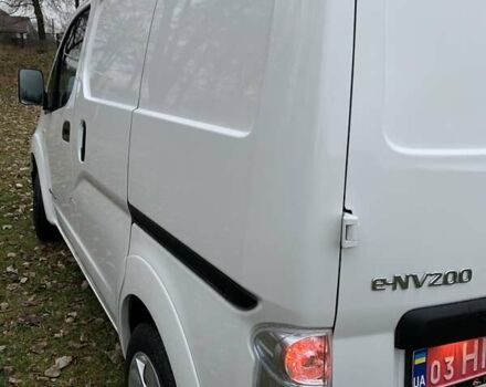 Білий Ніссан e-NV200, об'ємом двигуна 0 л та пробігом 92 тис. км за 12500 $, фото 33 на Automoto.ua