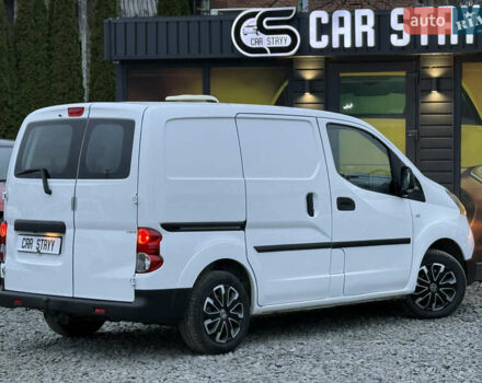 Белый Ниссан e-NV200, объемом двигателя 0 л и пробегом 145 тыс. км за 12700 $, фото 19 на Automoto.ua