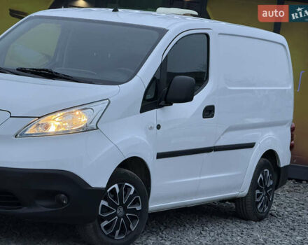 Белый Ниссан e-NV200, объемом двигателя 0 л и пробегом 145 тыс. км за 12700 $, фото 11 на Automoto.ua