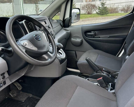 Белый Ниссан e-NV200, объемом двигателя 0 л и пробегом 8 тыс. км за 14300 $, фото 7 на Automoto.ua