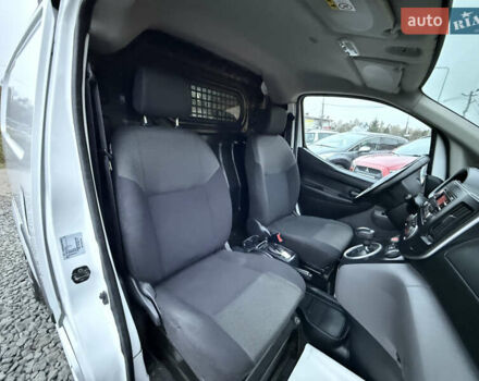 Белый Ниссан e-NV200, объемом двигателя 0 л и пробегом 145 тыс. км за 12700 $, фото 23 на Automoto.ua