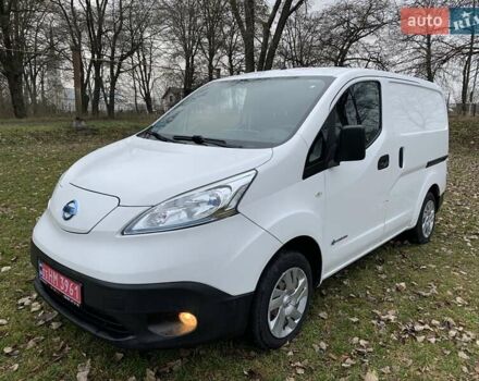 Білий Ніссан e-NV200, об'ємом двигуна 0 л та пробігом 92 тис. км за 12500 $, фото 11 на Automoto.ua
