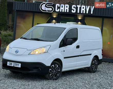 Белый Ниссан e-NV200, объемом двигателя 0 л и пробегом 145 тыс. км за 12700 $, фото 8 на Automoto.ua