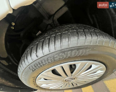 Белый Ниссан e-NV200, объемом двигателя 0 л и пробегом 55 тыс. км за 13800 $, фото 12 на Automoto.ua