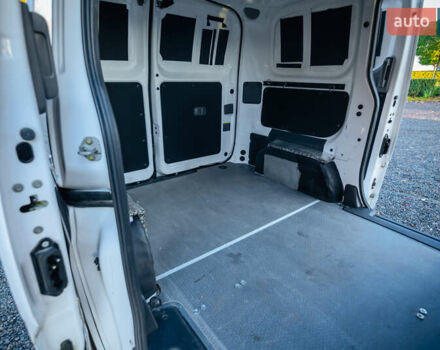 Білий Ніссан e-NV200, об'ємом двигуна 0 л та пробігом 49 тис. км за 14600 $, фото 13 на Automoto.ua