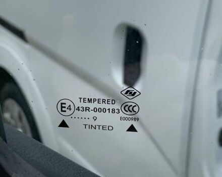 Білий Ніссан e-NV200, об'ємом двигуна 0 л та пробігом 92 тис. км за 12500 $, фото 69 на Automoto.ua