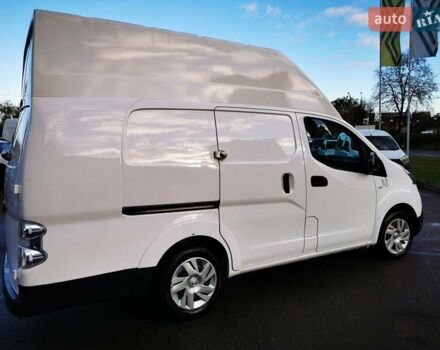 Белый Ниссан e-NV200, объемом двигателя 0 л и пробегом 49 тыс. км за 13500 $, фото 4 на Automoto.ua