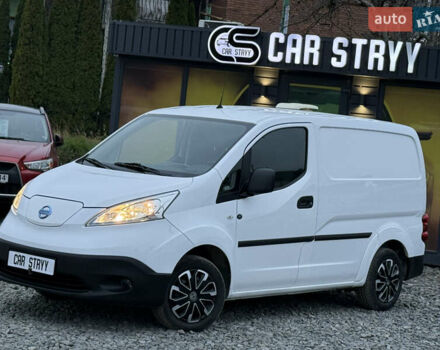 Белый Ниссан e-NV200, объемом двигателя 0 л и пробегом 145 тыс. км за 12700 $, фото 9 на Automoto.ua