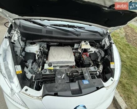 Білий Ніссан e-NV200, об'ємом двигуна 0 л та пробігом 27 тис. км за 16500 $, фото 55 на Automoto.ua