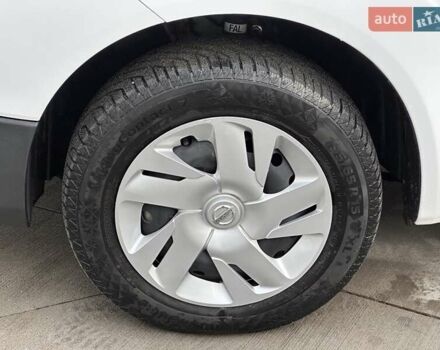 Белый Ниссан e-NV200, объемом двигателя 0 л и пробегом 4 тыс. км за 15399 $, фото 11 на Automoto.ua