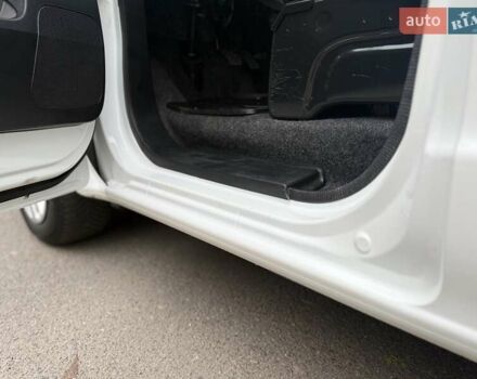 Білий Ніссан e-NV200, об'ємом двигуна 0 л та пробігом 27 тис. км за 16500 $, фото 20 на Automoto.ua