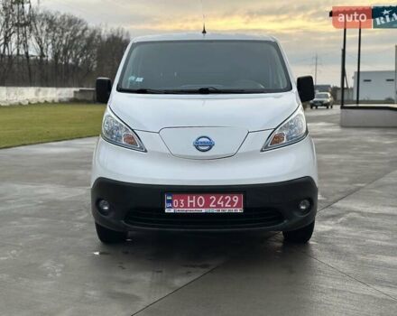 Белый Ниссан e-NV200, объемом двигателя 0 л и пробегом 4 тыс. км за 15399 $, фото 2 на Automoto.ua