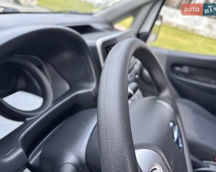 Белый Ниссан e-NV200, объемом двигателя 0 л и пробегом 4 тыс. км за 15399 $, фото 8 на Automoto.ua