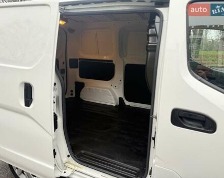 Білий Ніссан e-NV200, об'ємом двигуна 0 л та пробігом 48 тис. км за 15700 $, фото 22 на Automoto.ua