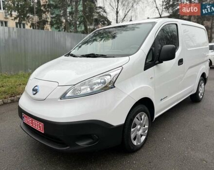 Білий Ніссан e-NV200, об'ємом двигуна 0 л та пробігом 48 тис. км за 15700 $, фото 3 на Automoto.ua