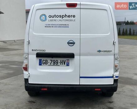 Белый Ниссан e-NV200, объемом двигателя 0 л и пробегом 38 тыс. км за 14999 $, фото 8 на Automoto.ua