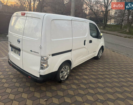 Белый Ниссан e-NV200, объемом двигателя 0 л и пробегом 46 тыс. км за 12900 $, фото 6 на Automoto.ua
