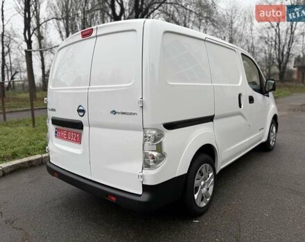 Білий Ніссан e-NV200, об'ємом двигуна 0 л та пробігом 48 тис. км за 15700 $, фото 7 на Automoto.ua