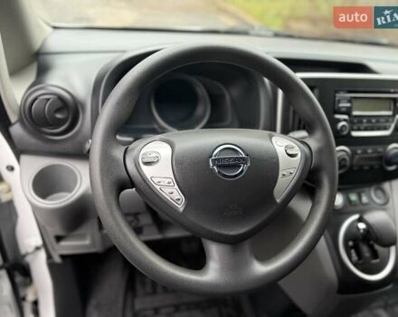 Білий Ніссан e-NV200, об'ємом двигуна 0 л та пробігом 48 тис. км за 15700 $, фото 12 на Automoto.ua