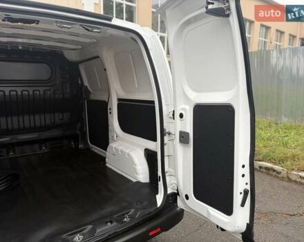 Білий Ніссан e-NV200, об'ємом двигуна 0 л та пробігом 48 тис. км за 15700 $, фото 36 на Automoto.ua