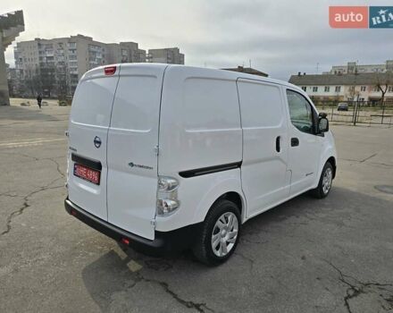 Білий Ніссан e-NV200, об'ємом двигуна 0 л та пробігом 43 тис. км за 18000 $, фото 6 на Automoto.ua
