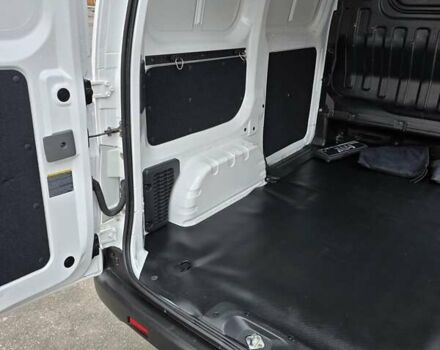 Білий Ніссан e-NV200, об'ємом двигуна 0 л та пробігом 43 тис. км за 18000 $, фото 20 на Automoto.ua