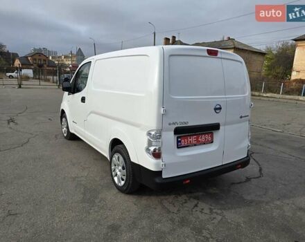 Білий Ніссан e-NV200, об'ємом двигуна 0 л та пробігом 43 тис. км за 18000 $, фото 3 на Automoto.ua