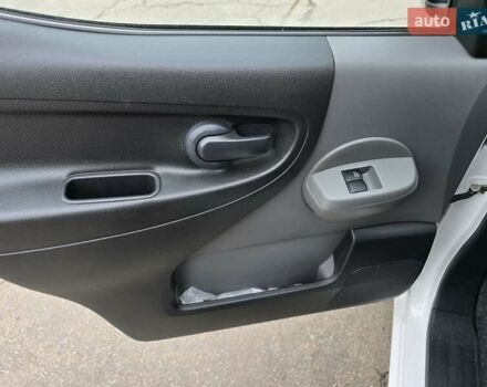 Білий Ніссан e-NV200, об'ємом двигуна 0 л та пробігом 43 тис. км за 18000 $, фото 32 на Automoto.ua