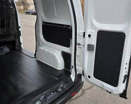 Білий Ніссан e-NV200, об'ємом двигуна 0 л та пробігом 43 тис. км за 18000 $, фото 21 на Automoto.ua