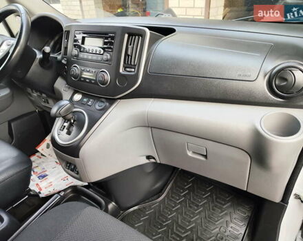 Белый Ниссан e-NV200, объемом двигателя 0 л и пробегом 45 тыс. км за 13999 $, фото 21 на Automoto.ua