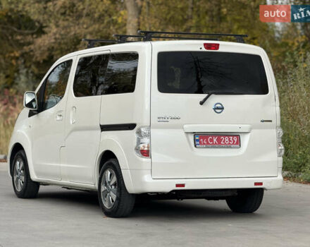 Белый Ниссан e-NV200, объемом двигателя 0 л и пробегом 124 тыс. км за 9950 $, фото 11 на Automoto.ua
