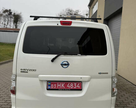 Белый Ниссан e-NV200, объемом двигателя 0 л и пробегом 82 тыс. км за 9000 $, фото 4 на Automoto.ua