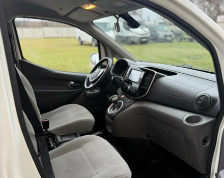 Белый Ниссан e-NV200, объемом двигателя 0 л и пробегом 82 тыс. км за 9000 $, фото 8 на Automoto.ua