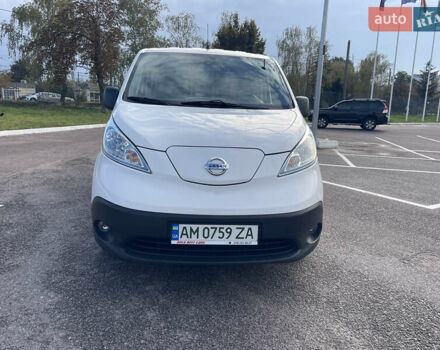 Білий Ніссан e-NV200, об'ємом двигуна 0 л та пробігом 48 тис. км за 9950 $, фото 2 на Automoto.ua