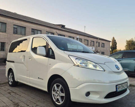 Білий Ніссан e-NV200, об'ємом двигуна 0 л та пробігом 124 тис. км за 15700 $, фото 1 на Automoto.ua