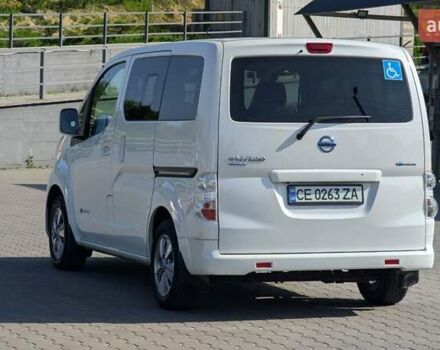 Белый Ниссан e-NV200, объемом двигателя 0 л и пробегом 169 тыс. км за 11000 $, фото 1 на Automoto.ua