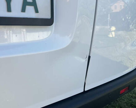 Белый Ниссан e-NV200, объемом двигателя 0 л и пробегом 74 тыс. км за 15800 $, фото 3 на Automoto.ua
