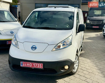 Белый Ниссан e-NV200, объемом двигателя 0 л и пробегом 27 тыс. км за 9800 $, фото 27 на Automoto.ua