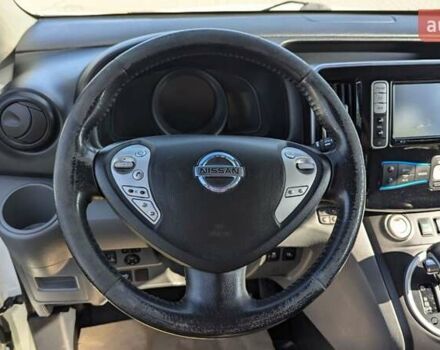 Белый Ниссан e-NV200, объемом двигателя 0 л и пробегом 169 тыс. км за 11000 $, фото 8 на Automoto.ua
