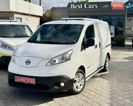 Белый Ниссан e-NV200, объемом двигателя 0 л и пробегом 27 тыс. км за 9800 $, фото 25 на Automoto.ua